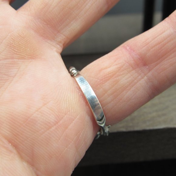 Size 6 Sterling Silver Line Of Dolphins Band Ring Vintage - Picture 4 of 8